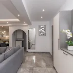 Orizzonte - Ground Floor With Shared Pool & Amazing View Daire Keri