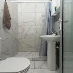 Orizzonte - Ground Floor With Shared Pool & Amazing View Керион
