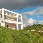 Orizzonte - Ground Floor With Shared Pool & Amazing View Апартаменты Керион