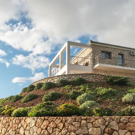 Orizzonte - Ground Floor With Shared Pool & Amazing View