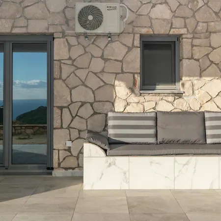 Apartment Orizzonte - Ground Floor With Shared Pool & Amazing View Keri