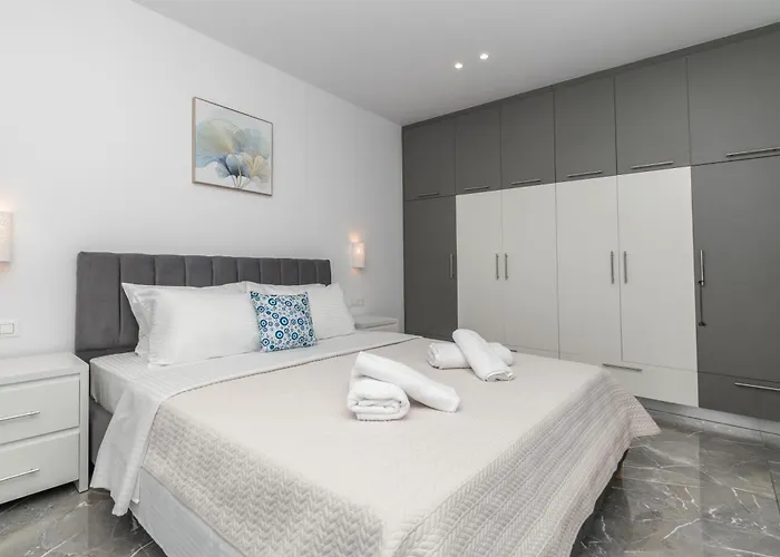 شقة Orizzonte - Ground Floor With Shared Pool & Amazing View *