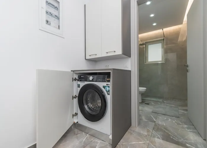 Orizzonte - Ground Floor With Shared Pool & Amazing View شقة *